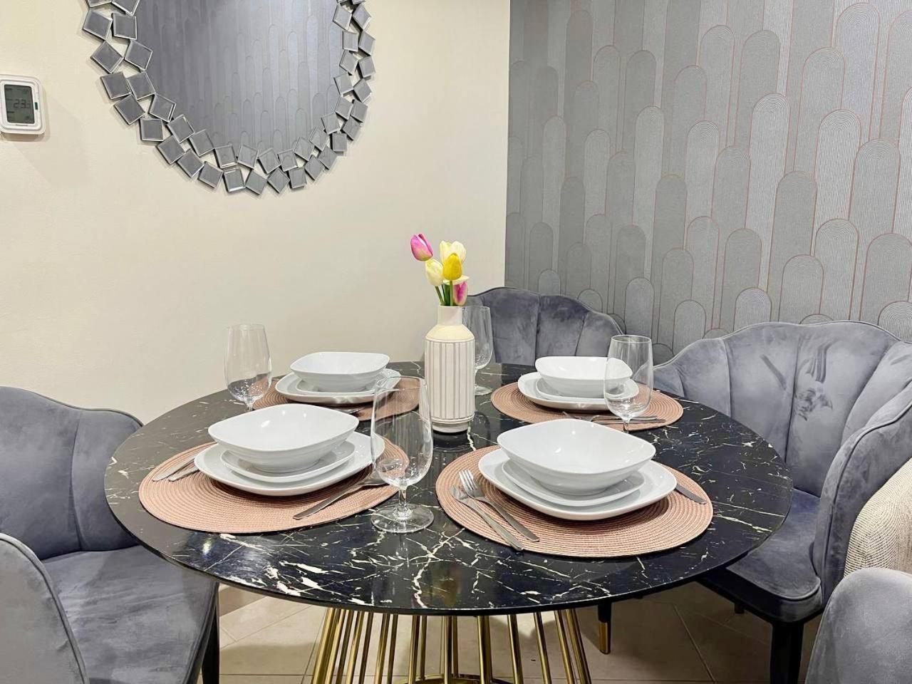 Amazing Studio Apartment In The Crescent A Tower Impz دبي المظهر الخارجي الصورة
