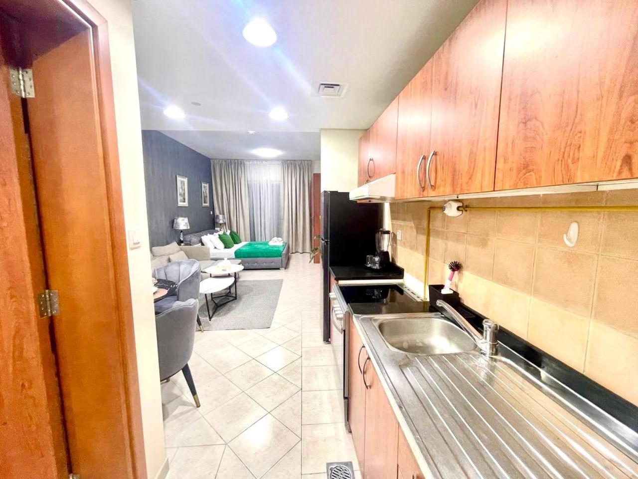 Amazing Studio Apartment In The Crescent A Tower Impz دبي المظهر الخارجي الصورة